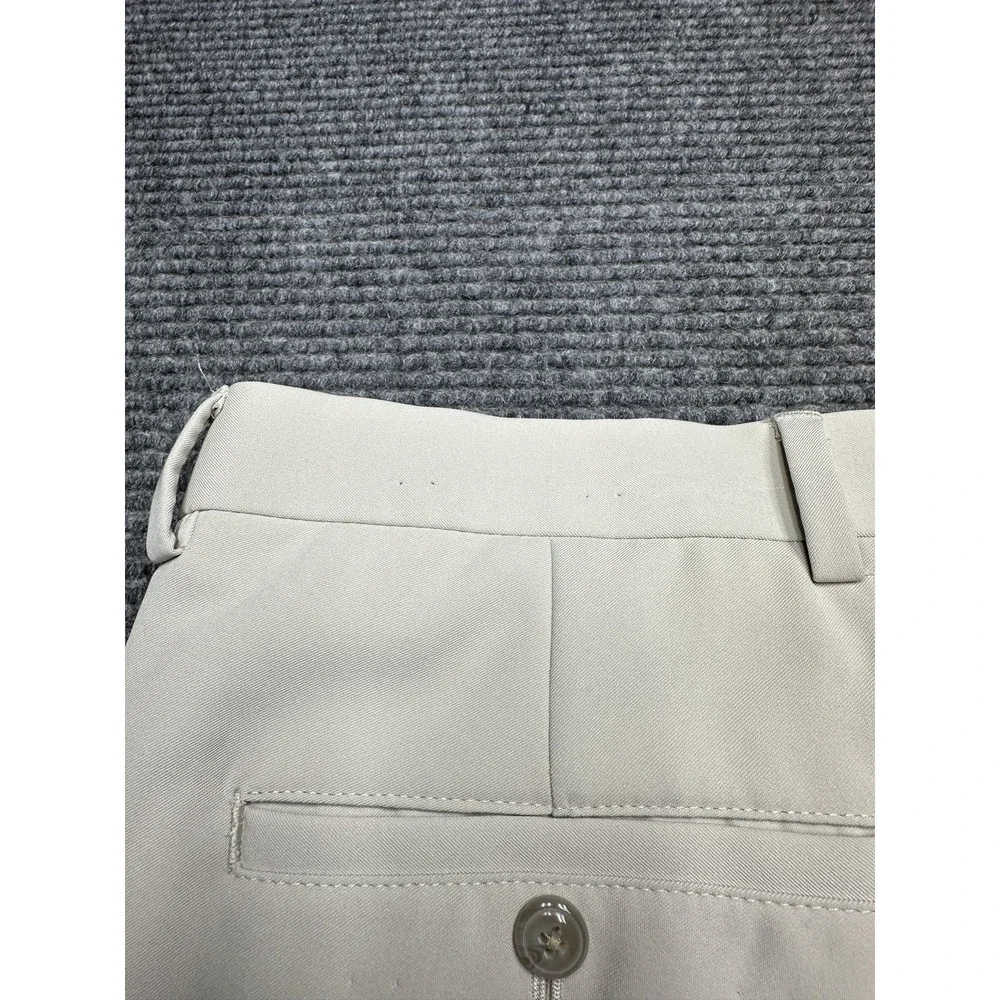 Alan Flusser Golf Shorts Mens 35 Beige Pleated Front Polyester Dress Casual‎